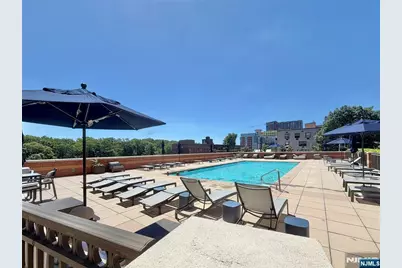 2050 Central Road 203 #203, Fort Lee, NJ 07024 - Photo 40