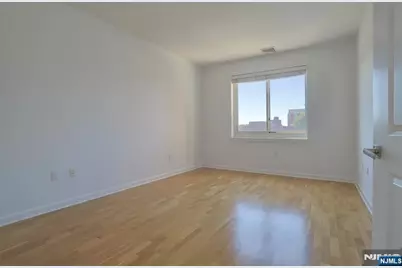 2050 Central Road 203 #203, Fort Lee, NJ 07024 - Photo 18