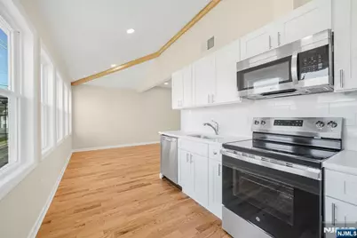 532 Ringwood Avenue B #B, Wanaque, NJ 07465 - Photo 8