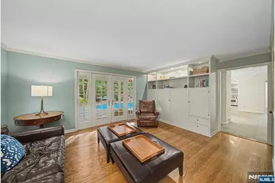 22 Birchwood Place, Tenafly, NJ 07670 - Photo 10
