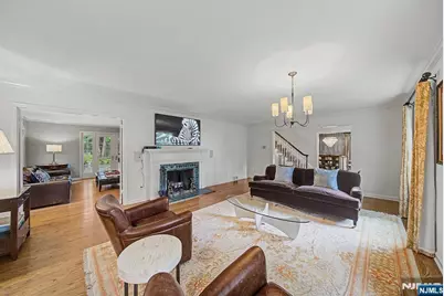 22 Birchwood Place, Tenafly, NJ 07670 - Photo 8