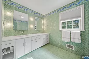 22 Birchwood Pl, Tenafly, NJ 07670 - Photo 30