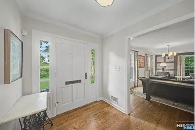 22 Birchwood Place, Tenafly, NJ 07670 - Photo 2