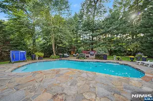 22 Birchwood Pl, Tenafly, NJ 07670 - Photo 46