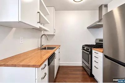 941 Boulevard 3C #3C, Weehawken, NJ 07086 - Photo 6