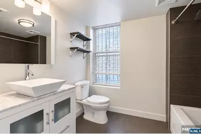 941 Boulevard 3C #3C, Weehawken, NJ 07086 - Photo 12