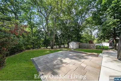 572 Ridgeland Terrace, Englewood, NJ 07631 - Photo 26