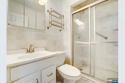 250 Gorge Road 9I #9i, Cliffside Park, NJ 07010 - Photo 14