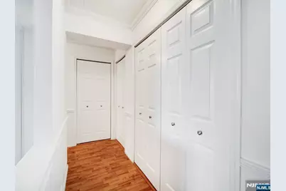 250 Gorge Road 9I #9i, Cliffside Park, NJ 07010 - Photo 18