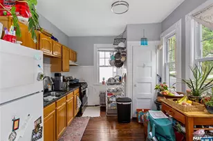 298 Carmita Ave 2nd Floor, Rutherford, NJ 07070 - Photo 8