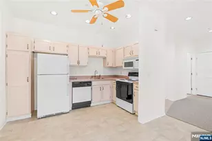 4 Richmond Road 215, West Milford, NJ 07480 - Photo 8