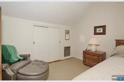 429 Polly Ann Terrace, Paramus, NJ 07652 - Photo 24