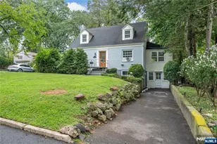 93 Lexington Ave, Cresskill, NJ 07626 - Photo 2