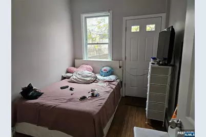 12 Wright Avenue, Jersey City, NJ 07306 - Photo 10