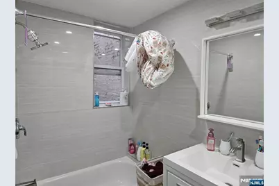 12 Wright Avenue, Jersey City, NJ 07306 - Photo 8