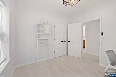 231 Hancock Avenue 2 #2, Jersey City, NJ 07307 - Photo 8