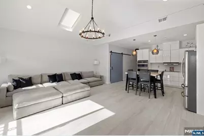 231 Hancock Avenue 2 #2, Jersey City, NJ 07307 - Photo 1