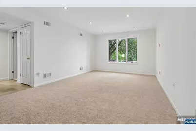 5 Jefferson Street 1 #1, Clifton, NJ 07014 - Photo 8