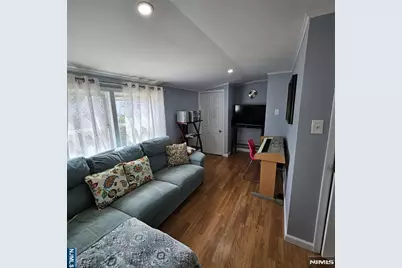 136 Isabelle Street, Metuchen, NJ 08840 - Photo 26