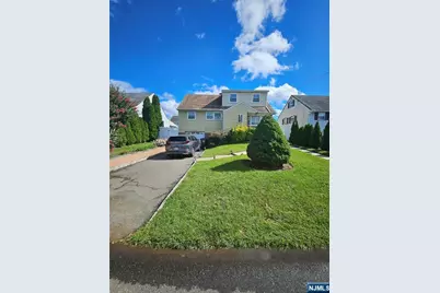 136 Isabelle Street, Metuchen, NJ 08840 - Photo 1