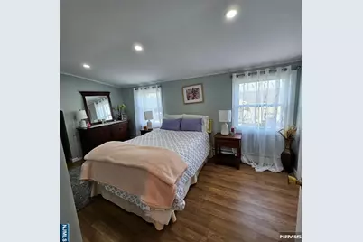136 Isabelle Street, Metuchen, NJ 08840 - Photo 24