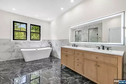 193 Homestead Road, Paramus, NJ 07652 - Photo 28