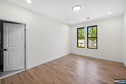 193 Homestead Road, Paramus, NJ 07652 - Photo 32