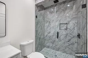 193 Homestead Rd, Paramus, NJ 07652 - Photo 34