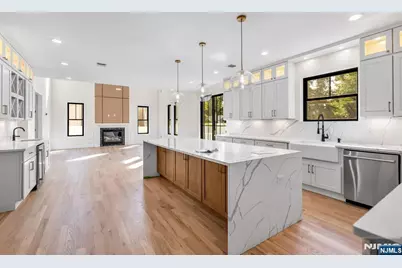193 Homestead Road, Paramus, NJ 07652 - Photo 18
