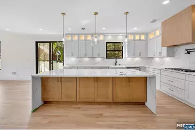 193 Homestead Road, Paramus, NJ 07652 - Photo 14