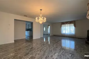 1604 John Street 1, Fort Lee, NJ 07024 - Photo 6