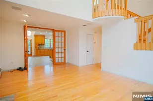 1033 Harvard Pl, Fort Lee, NJ 07024 - Photo 14