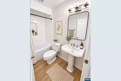 20 Kinney Street, Newark, NJ 07102 - Photo 8