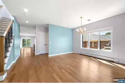 506 Westview Avenue, Cliffside Park, NJ 07010 - Photo 6
