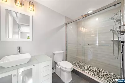 506 Westview Avenue, Cliffside Park, NJ 07010 - Photo 26