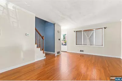 18 Memphis Avenue, Belleville, NJ 07109 - Photo 10