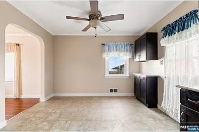 18 Memphis Avenue, Belleville, NJ 07109 - Photo 6