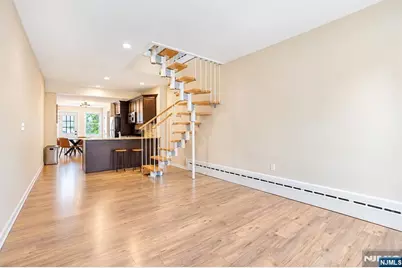1109 61st Street 101 #101, North Bergen, NJ 07047 - Photo 2