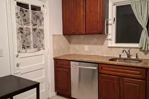 596 Broad Ave, Leonia, NJ 07605 - Photo 4