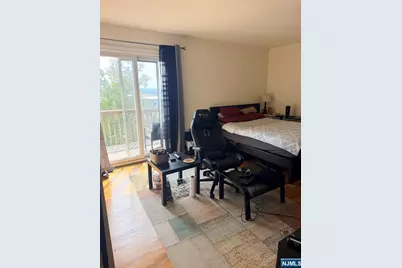 635 5th A #A, Carlstadt, NJ 07072 - Photo 6