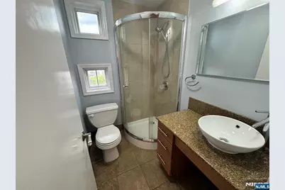 515 30th Street 2B #2B, Union City, NJ 07087 - Photo 10