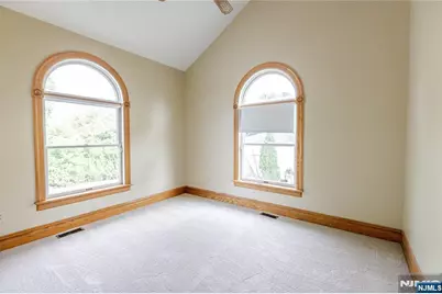 22 Serafin Place, Glen Rock, NJ 07452 - Photo 18