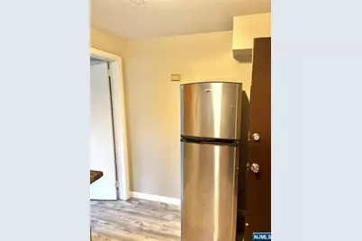 248 W Forest Avenue 1 #1, Englewood, NJ 07631 - Photo 2