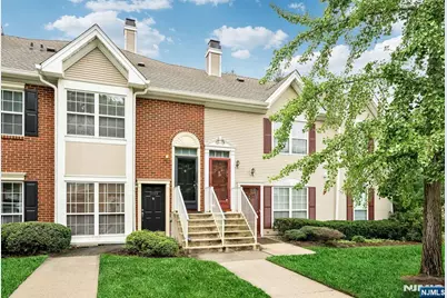 1140 Stafford Street, Mahwah, NJ 07430 - Photo 2