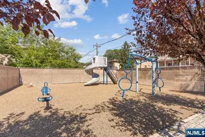 2185 Lemoine Avenue 6P #6P, Fort Lee, NJ 07024 - Photo 10