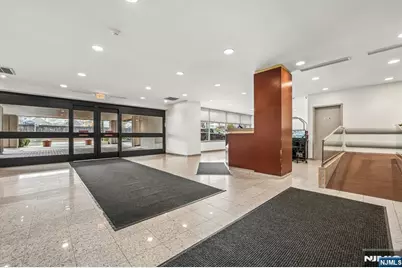 2185 Lemoine Avenue 6P #6P, Fort Lee, NJ 07024 - Photo 4