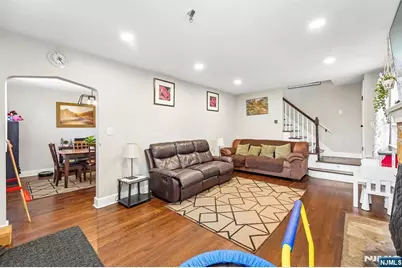 731 Mayflower Avenue, Lawrence, NJ 08648 - Photo 6