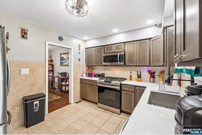 731 Mayflower Avenue, Lawrence, NJ 08648 - Photo 10