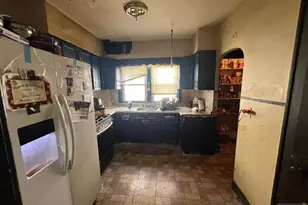 264 Park St, Hackensack, NJ 07601 - Photo 8