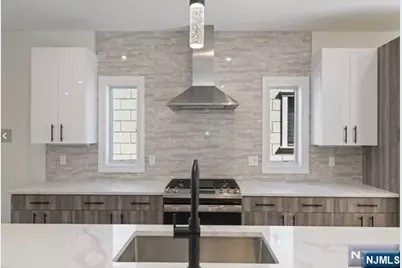 520B 6th Street 2 #2, Palisades Park, NJ 07650 - Photo 12